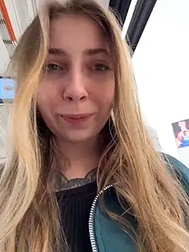 Sunny   Bunny online show from May 2026 11:05:02 AM