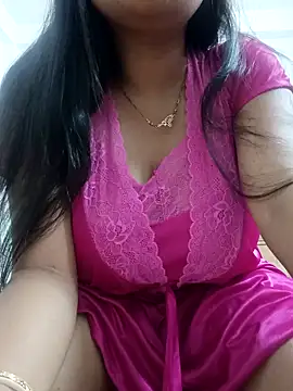 Priya 2222 online show from April 2026 07:03:02 PM