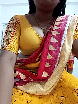 Priya 2222 online show from April 2026 07:07:02 PM