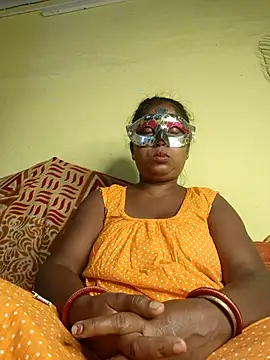 Snapshot of tinabhabhi chatting on June 2026 11:12:02 AM tinabhabhi online show from June 2026 11:12:02 AM