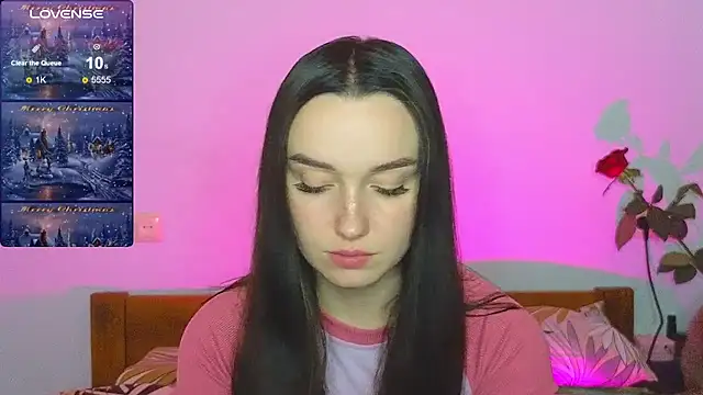 Wild Sophie  online show from December 2024 04:03:02 PM