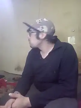 thecatblack1998 online show from April 2026 12:10:01 AM