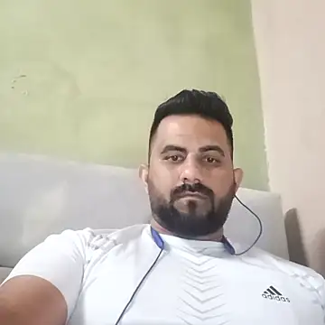 Snapshot of Vickymehra005 chatting on November 2025 04:18:02 PM Vickymehra005 online show from November 2025 04:18:02 PM