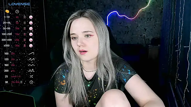 Your small bunny online show from January 2025 12:54:01 PM