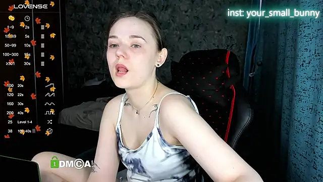 Your small bunny online show from November 2025 04:02:02 AM