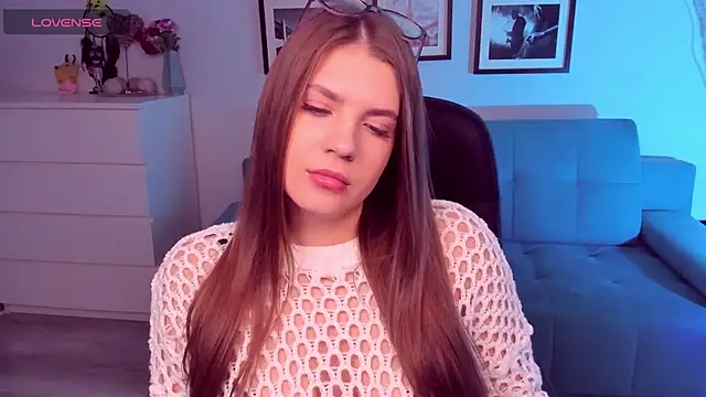 BellaSweetHeart online show from October 2025 06:59:01 AM