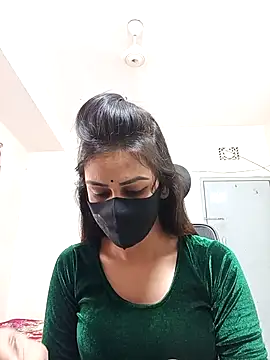 Tisha-01 online show from April 2026 08:18:02 AM