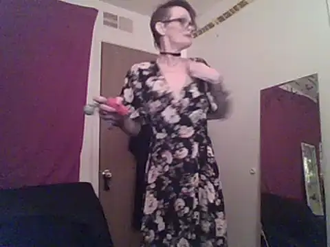 Snapshot of ivylee31 chatting on December 2024 01:58:02 AM ivylee31 online show from December 2024 01:58:02 AM