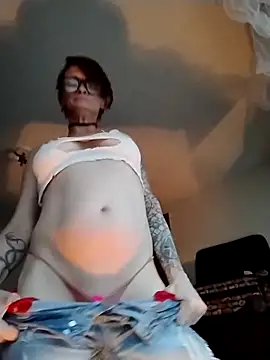 Snapshot of ivylee31 chatting on March 2025 12:05:01 AM ivylee31 online show from March 2025 12:05:01 AM