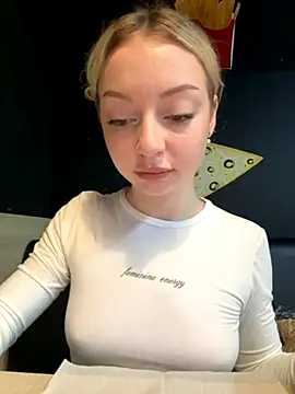 melissa grr online show from November 2025 04:36:01 PM