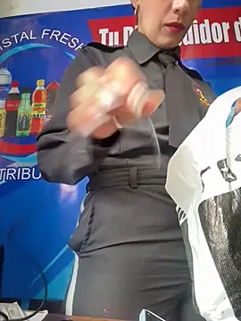 Alysson-- online show from November 2025 01:44:02 PM