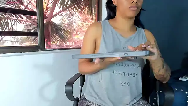 Brunettesexy0 online show from February 2025 07:16:02 PM