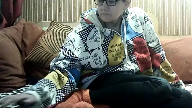 Snapshot of AlanaLaDream chatting on February 2026 02:26:01 PM AlanaLaDream online show from February 2026 02:26:01 PM