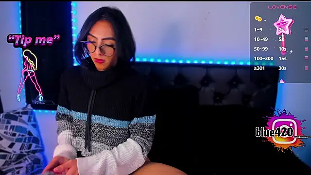 Skyler  blue4 online show from December 2024 11:03:01 PM