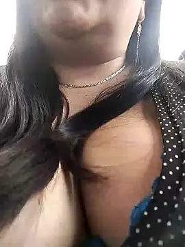 Snapshot of sara_pineros chatting on December 2024 06:28:01 PM sara pineros online show from December 2024 06:28:01 PM