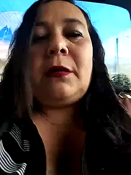 Snapshot of sara_pineros chatting on December 2024 08:54:01 PM sara pineros online show from December 2024 08:54:01 PM