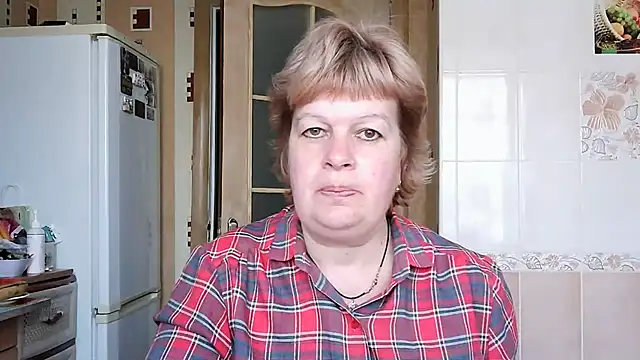Snapshot of Ettie_Tonia chatting on March 2025 07:53:01 AM Ettie Tonia online show from March 2025 07:53:01 AM