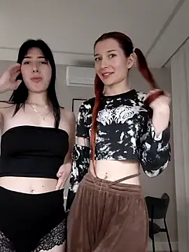 Snapshot of KeithTown chatting on November 2025 05:34:02 PM KeithTown online show from November 2025 05:34:02 PM