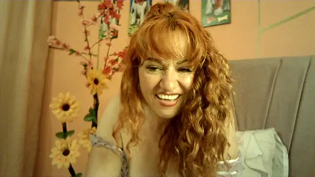 Snapshot of taylor198115 chatting on June 2026 05:12:01 AM taylor198115 online show from June 2026 05:12:01 AM