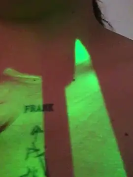 Miss oliviaa online show from January 2025 07:18:01 PM