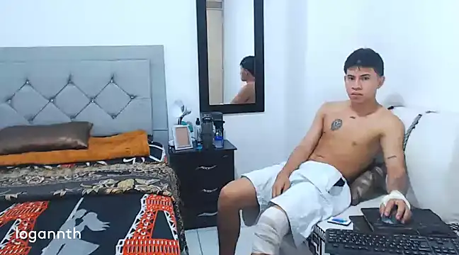 logannth online show from December 2024 07:03:02 PM