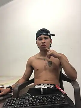 logannth online show from February 2026 05:33:02 AM