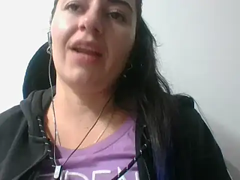 Snapshot of _karlie_kloss_ chatting on February 2025 12:38:02 AM karlie kloss online show from February 2025 12:38:02 AM