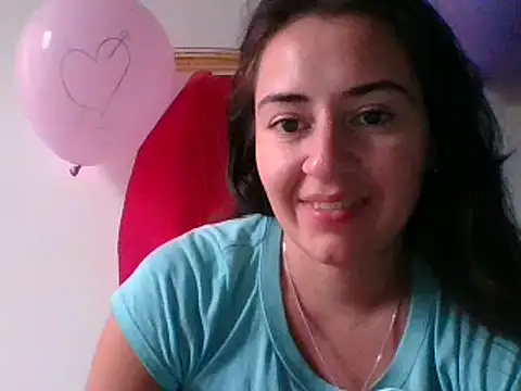 Snapshot of _karlie_kloss_ chatting on February 2025 10:36:01 PM karlie kloss online show from February 2025 10:36:01 PM