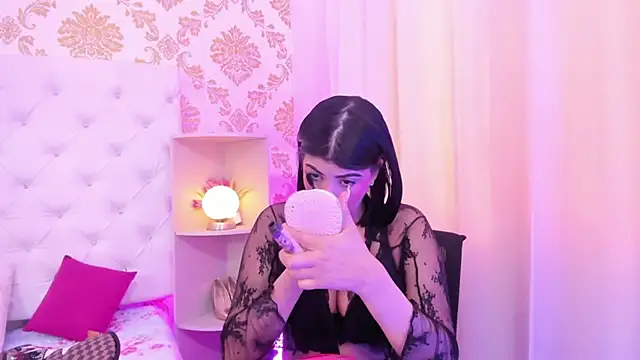 emaa lambert online show from January 2026 06:21:02 PM