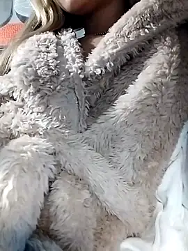 fofinhaa12 online show from November 2025 03:03:02 PM