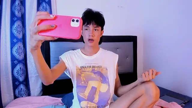 Snapshot of Johhan__Lee chatting on January 2025 01:34:02 AM Johhan Lee online show from January 2025 01:34:02 AM