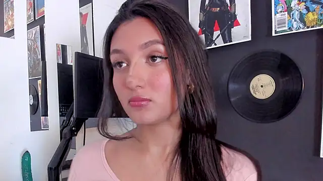 Snapshot of Afrodita_Shalom chatting on December 2024 02:42:02 PM Afrodita Shalom online show from December 2024 02:42:02 PM