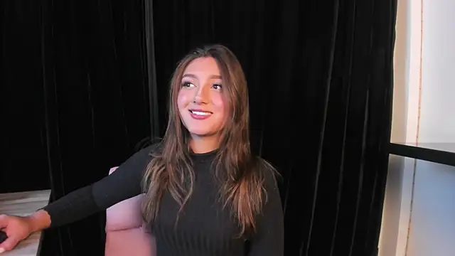 Snapshot of Afrodita_Shalom chatting on February 2025 10:58:02 AM Afrodita Shalom online show from February 2025 10:58:02 AM