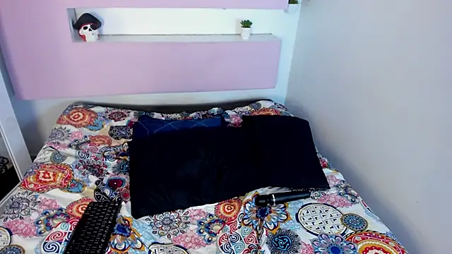 Snapshot of Afrodita_Shalom chatting on March 2025 04:29:02 PM Afrodita Shalom online show from March 2025 04:29:02 PM