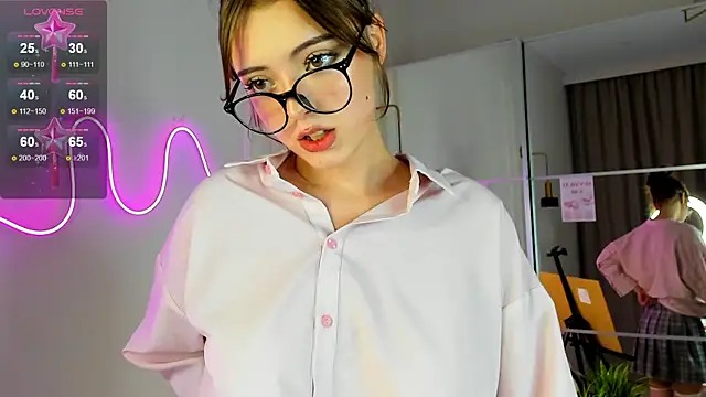 ellyford online show from December 2024 04:28:01 PM