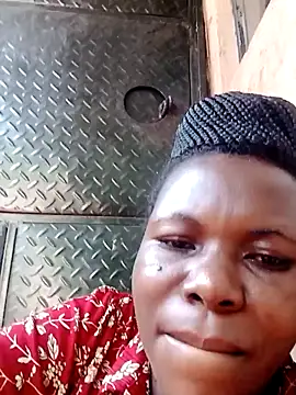 Snapshot of Danny_lady chatting on March 2025 01:29:01 PM Danny lady online show from March 2025 01:29:01 PM