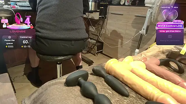 misteryman1956 online show from July 2026 06:47:02 AM