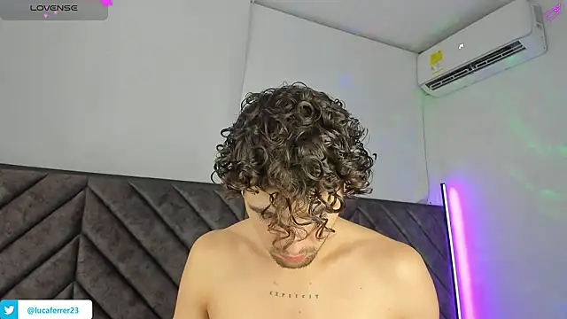 Snapshot of Luca_ferrer_ chatting on February 2026 02:49:02 AM Luca ferrer online show from February 2026 02:49:02 AM