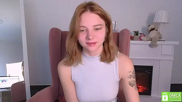 Snapshot of MirraBellanta chatting on October 2025 08:40:01 PM MirraBellanta online show from October 2025 08:40:01 PM