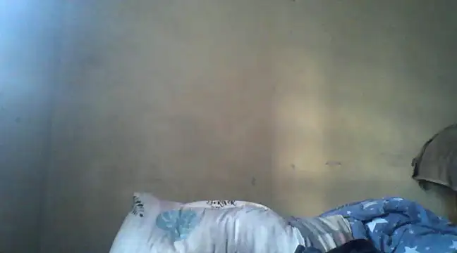 Snapshot of Horny-slut_ chatting on January 2025 03:22:02 PM Horny-slut online show from January 2025 03:22:02 PM