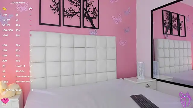 Snapshot of RenataJhonson_ chatting on March 2025 04:45:02 AM RenataJhonson online show from March 2025 04:45:02 AM