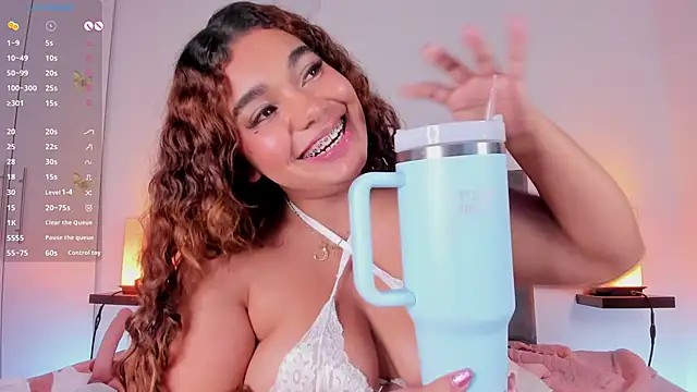 Snapshot of Anny_arango_ chatting on January 2025 06:17:01 AM Anny arango online show from January 2025 06:17:01 AM