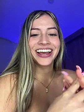 Issabela G1 online show from March 2025 05:32:01 AM