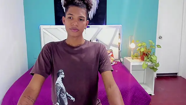 Snapshot of dubois_men chatting on March 2025 07:49:02 PM dubois men online show from March 2025 07:49:02 PM
