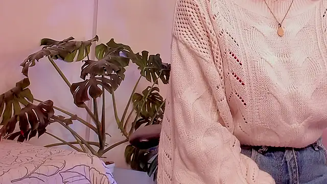 Nami sunny online show from November 2025 06:51:01 PM