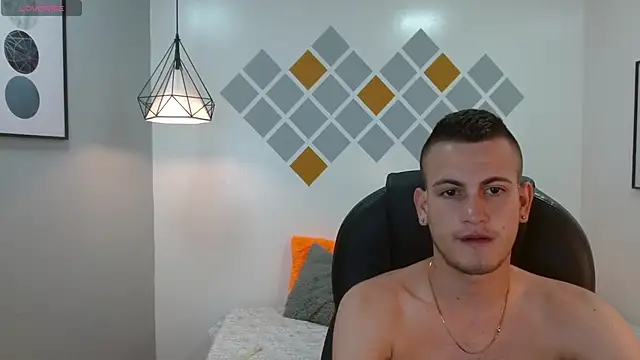 Cerokershelby online show from February 2025 11:26:01 PM