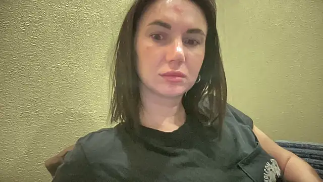 EvilDemon94 online show from February 2026 07:18:01 PM