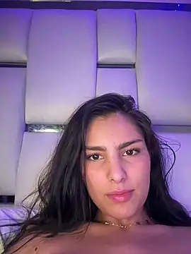 Snapshot of Maddy_Rouse_ chatting on January 2025 04:47:01 AM Maddy Rouse  online show from January 2025 04:47:01 AM