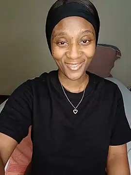 Lucy Blacksilk online show from July 2026 09:53:02 PM