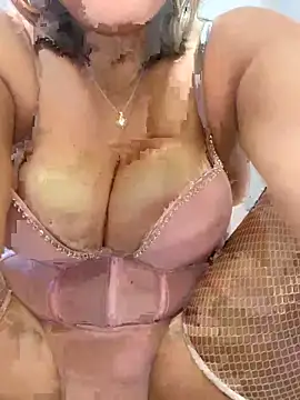 KristalJem online show from December 2024 11:14:01 PM